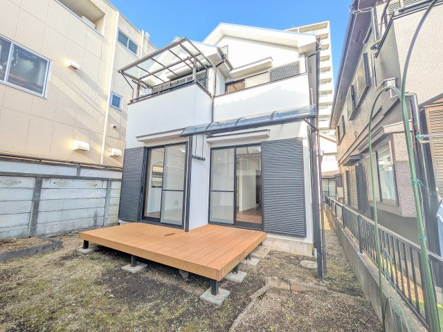 ～京王八王子駅徒歩14分　内装リフォーム中の再生住宅～