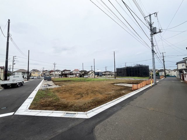 第一種低層住居専用地域につき住環境の良さが魅力。