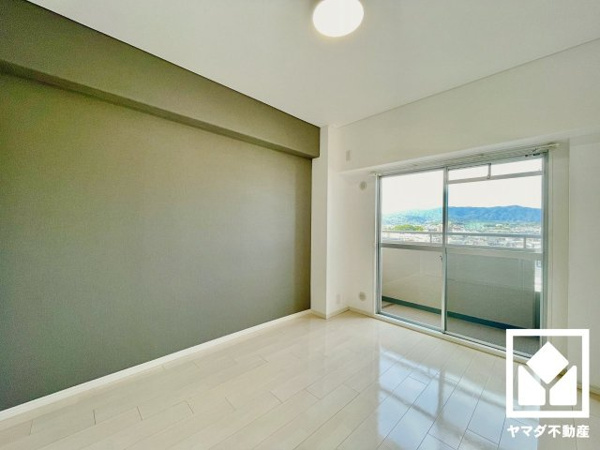 【サンレスポアールの寝室】