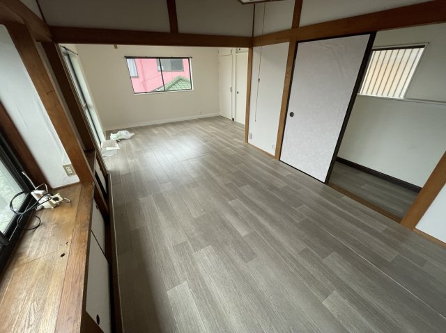 2階洋室の写真です。
