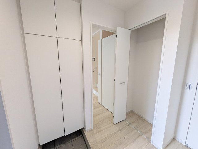 ～収納タップリの玄関～