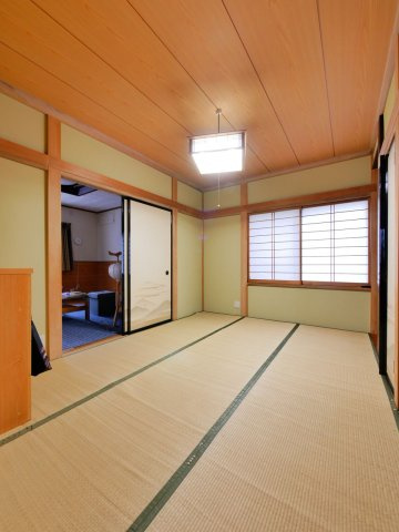 ＬＤＫ隣接の1階和室　