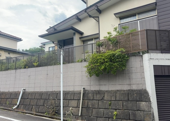 土地探しをしていると都市計画区域という言葉を目にすると思います。法律によって、都道府県知事や国土交通大臣が指定するエリアのことを指しており、都市計画区域は市街化区域と市街化調整区域に分けられています。