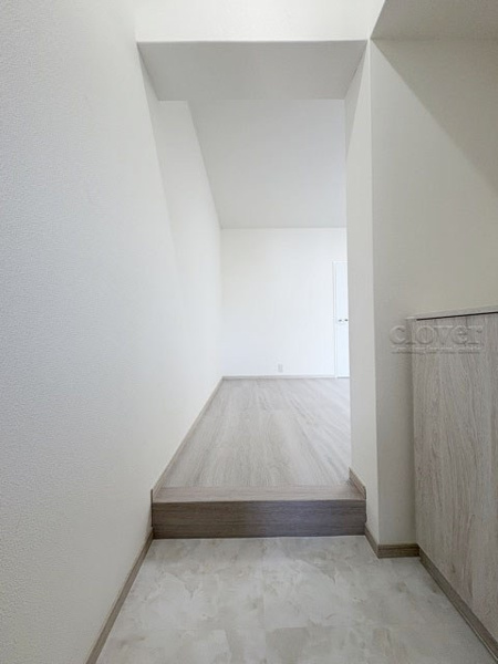 馬事公苑南サンハイツの玄関