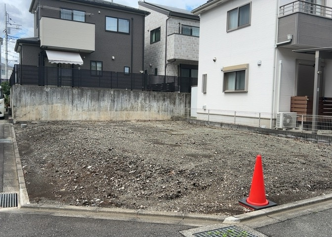ハザードマップは自然災害による被害を予測し、その被害範囲を地図上で表したものです。近年特に災害が多くなっていますので、事前に調査すると安心できます。ハザードマップは国交省のホームページをご覧ください。