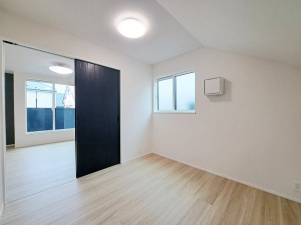 【練馬区東大泉7丁目 新築一戸建住宅 全1棟 (保谷店)の子供部屋】