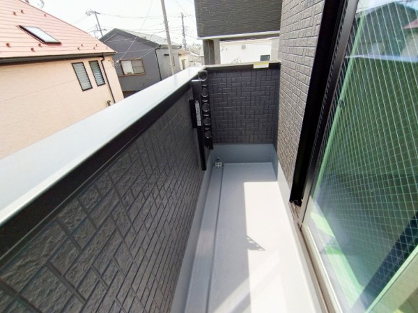 【練馬区東大泉7丁目 新築一戸建住宅 全1棟 (保谷店)のバルコニー】