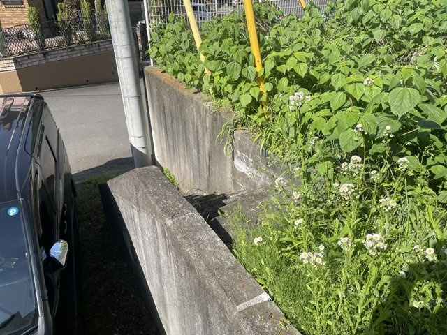 急いで市街化される可能性が低い地域だけど、将来的に市街化するかもしれないという方向性が決まっていない地域を非線引き区域と言います。非線引き区域では建物を建てられることもあるため事前にお問合わせ下さい。