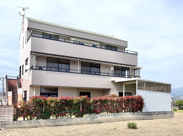 【 中古戸建 渋川市半田の外観】