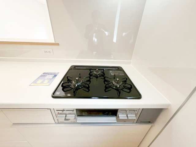 三口コンロ