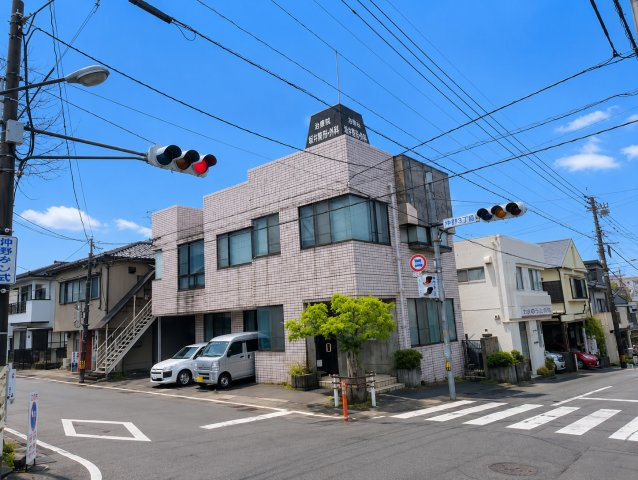 角地に位置してます。