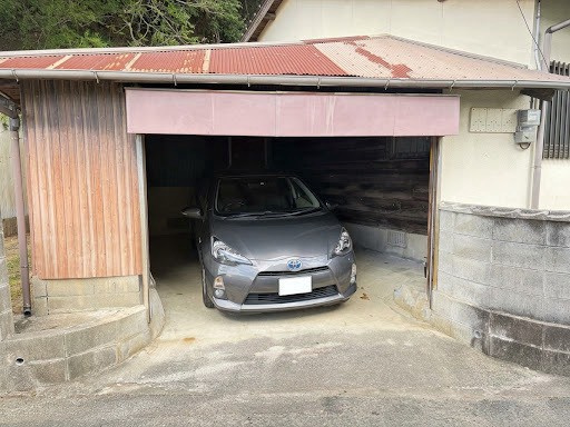 ゆとりのある車庫