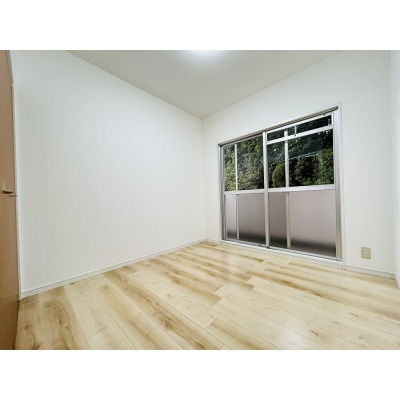寝室や子ども部屋など、多用途にお使いいただけます☆*