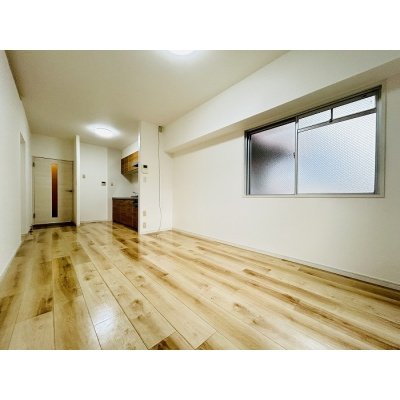 四方角部屋で、採光・通風に優れた明るい住戸♪