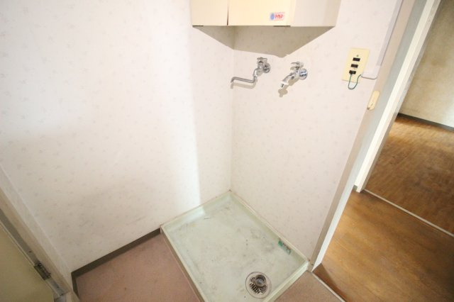 洗濯機置き場、洗面化粧台、トイレ、キッチン、お風呂等、水周りのリフォームのご相談承ります。