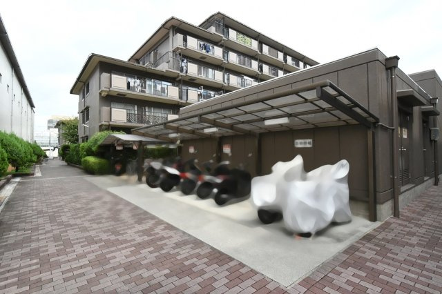 バイク置き場