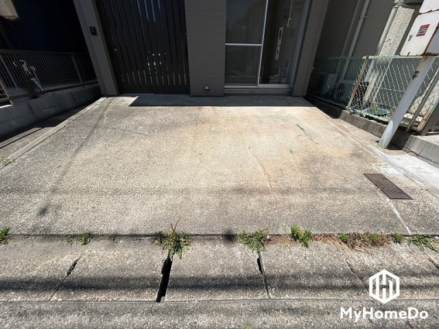 駐車2台OK！マイカーをしっかり停められる、ゆとりのある暮らしを実現