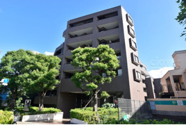 ナイスアーバン志村坂上の外観