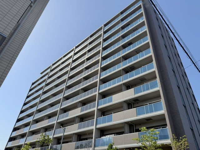 外観/複数路線利用可能なマンションのご紹介です！