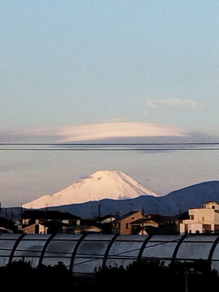 2階DKから丹沢の山々、富士山が望めます！
