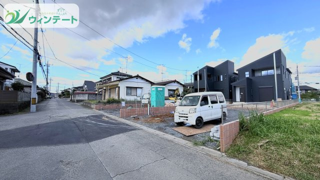建築の進捗に応じて見学も可能です。現地で暮らしのイメージを膨らませてください。