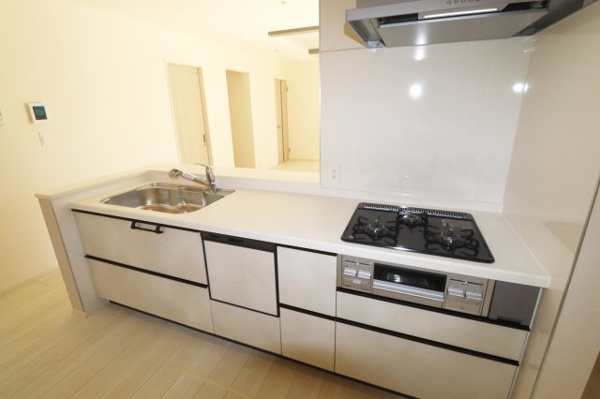 【郡山市安積北井2丁目 1号棟 安積第1小学校、安積中学区のキッチン】