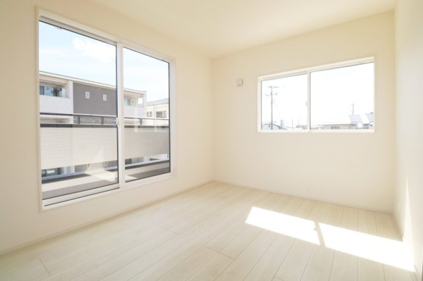 【郡山市安積北井2丁目 1号棟 安積第1小学校、安積中学区の洋室】