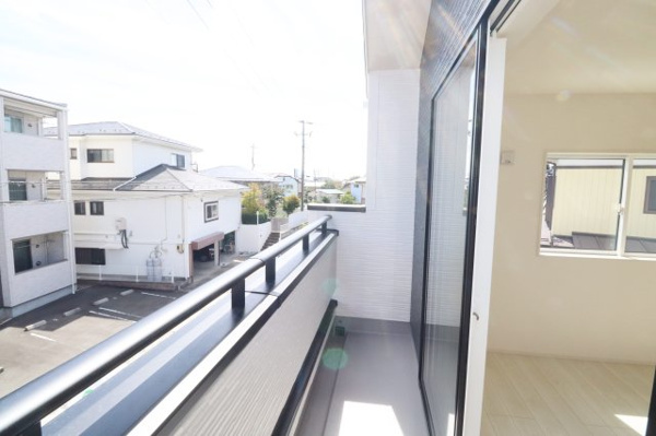 【郡山市安積北井2丁目 1号棟 安積第1小学校、安積中学区のバルコニー】