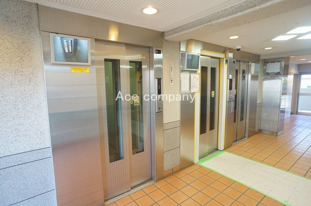 エレベーター3基☆防犯カメラ完備です☆