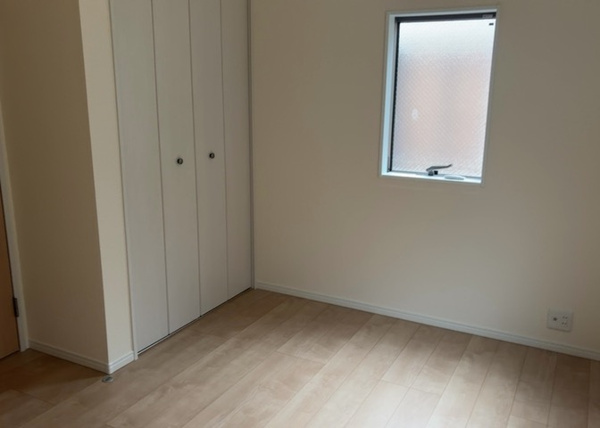 【相模原市中央区上溝の中古戸建ての洋室】