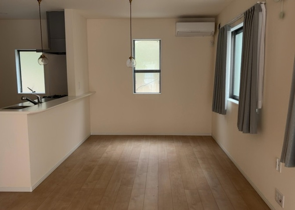 【相模原市中央区上溝の中古戸建てのダイニング】