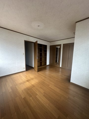 2階洋室です