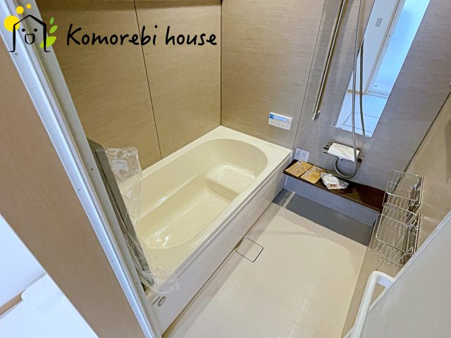 コンパクトで使いやすいお風呂です