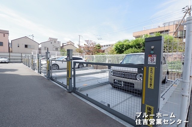 敷地内駐車場がございます！