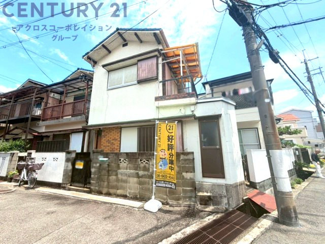 阪急武庫之荘駅徒歩10分の住宅になります。
