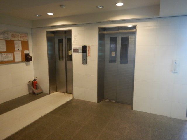 エレベーターホール