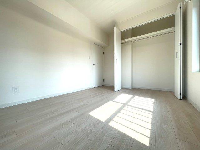 北側2面採光のお部屋のクローゼット