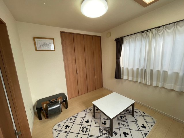 明るい設計になってます。