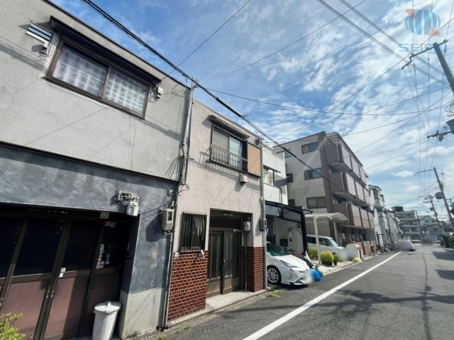 【外観写真】ぜひ一度、実際の室内や周辺環境を現地にてご確認ください♪お問合せお待ちしております！