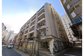 マンション市川の外観
