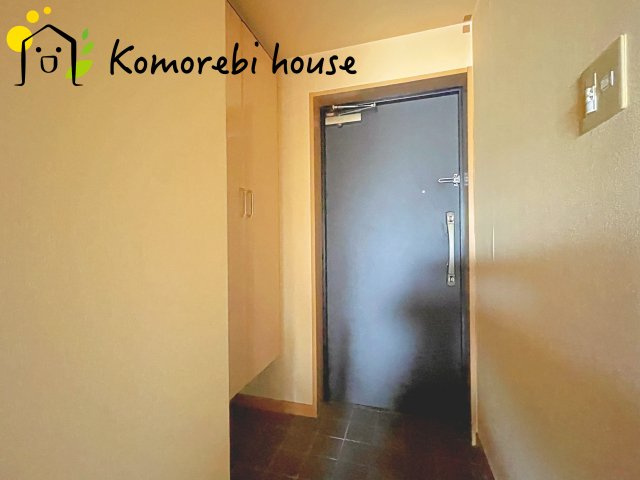 落ち着いた玄関です