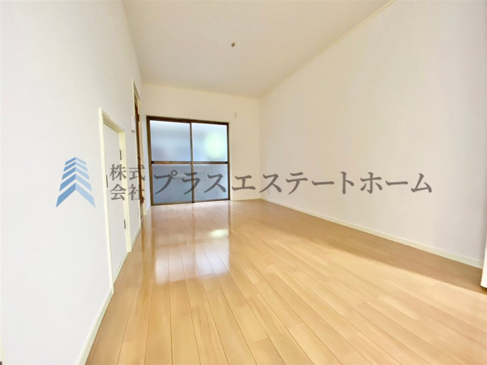 1階の6帖の洋室は仕切ることもできます♪