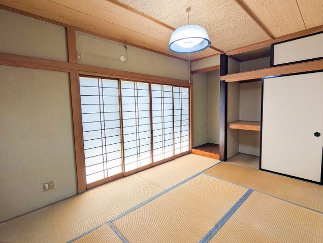 【1階和室】　1階の和室は客間としてもご活用いただけます！
