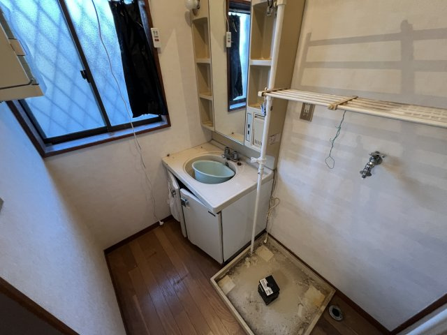 洗面所　洗濯機置き場があります