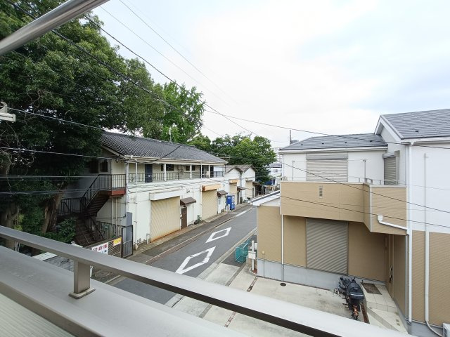 【バルコニー】