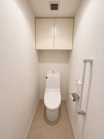 温水洗浄便座付きで快適です