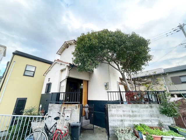 外観：328000595039