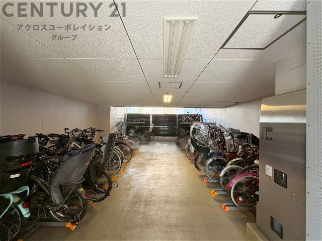 事前見学予約受付中です。ご予約はネットからが便利です。