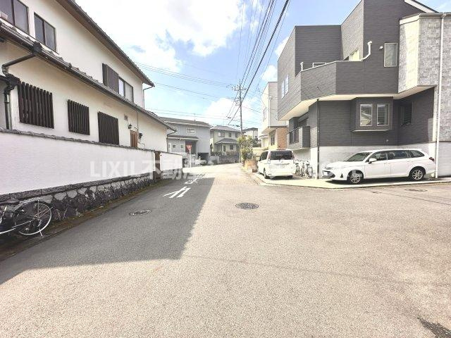 ご自宅までの無料送迎サービスもございますので、お気軽にお申し付けください。