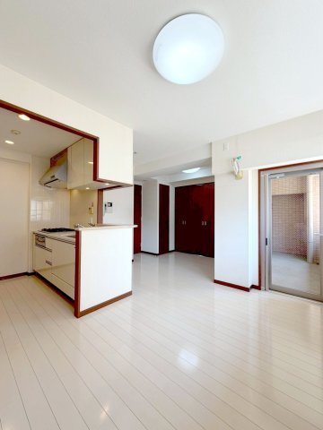 角住戸の2LDK！住む人の個性が活きる住空間！
